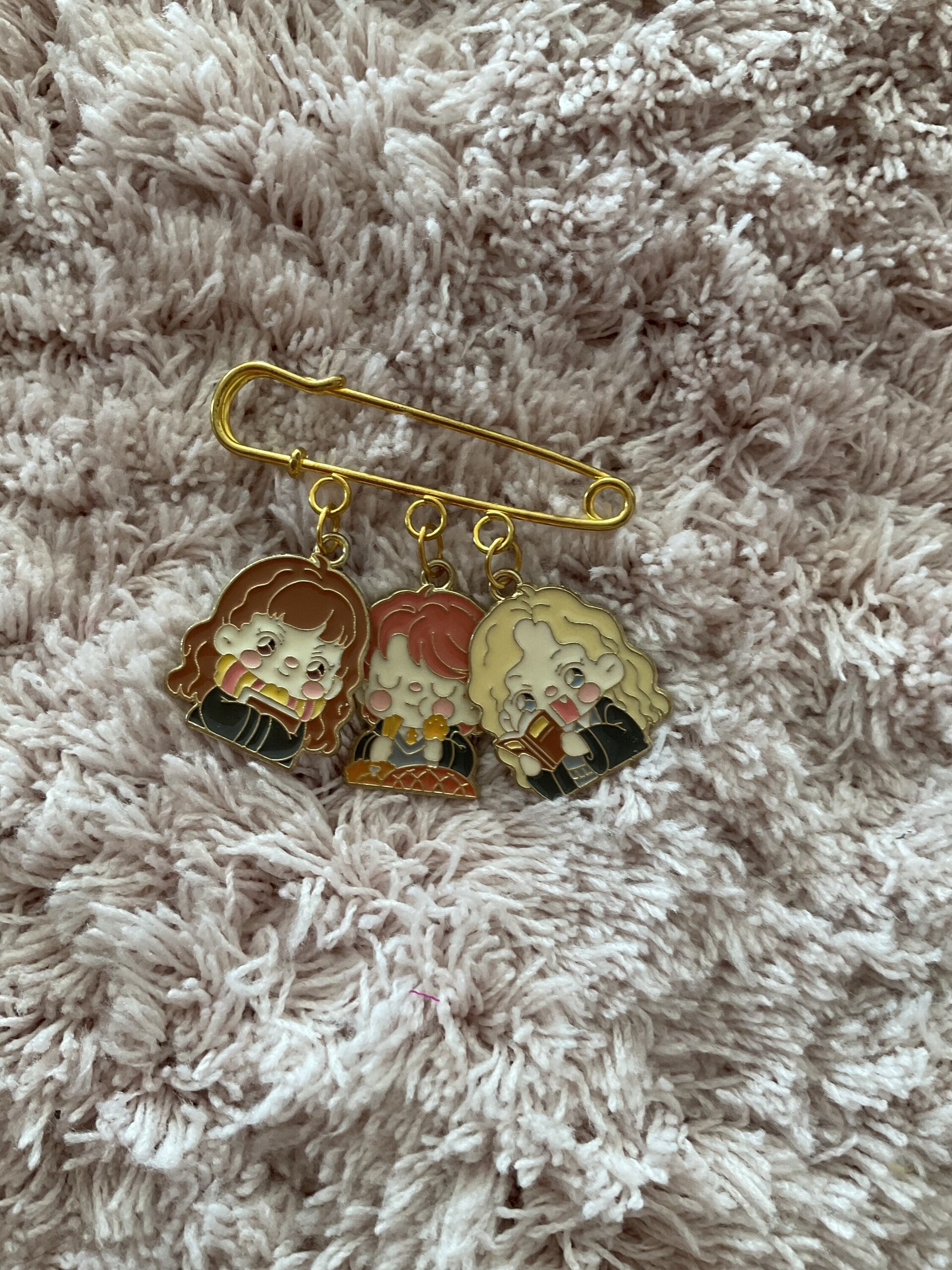 Broche H.P - 2
