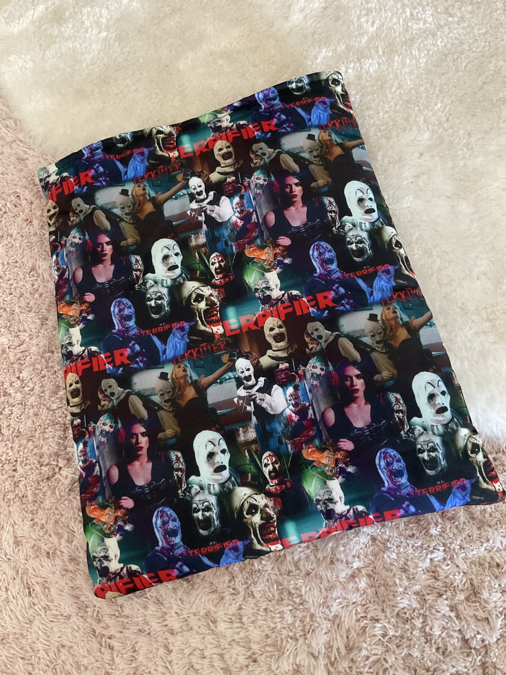 Funda libro Terrifier - 9