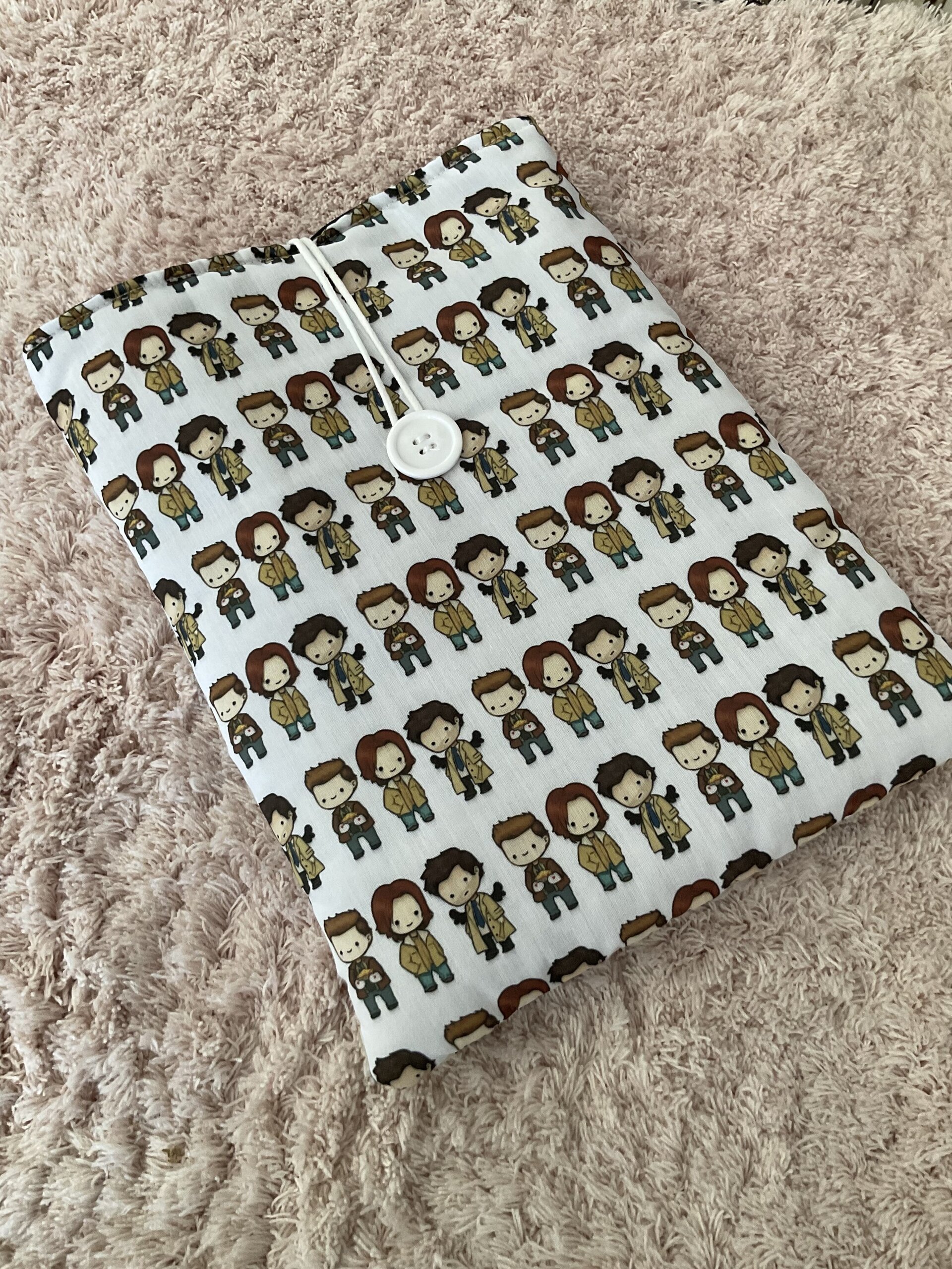 Funda para libro Sobrenatural - 3