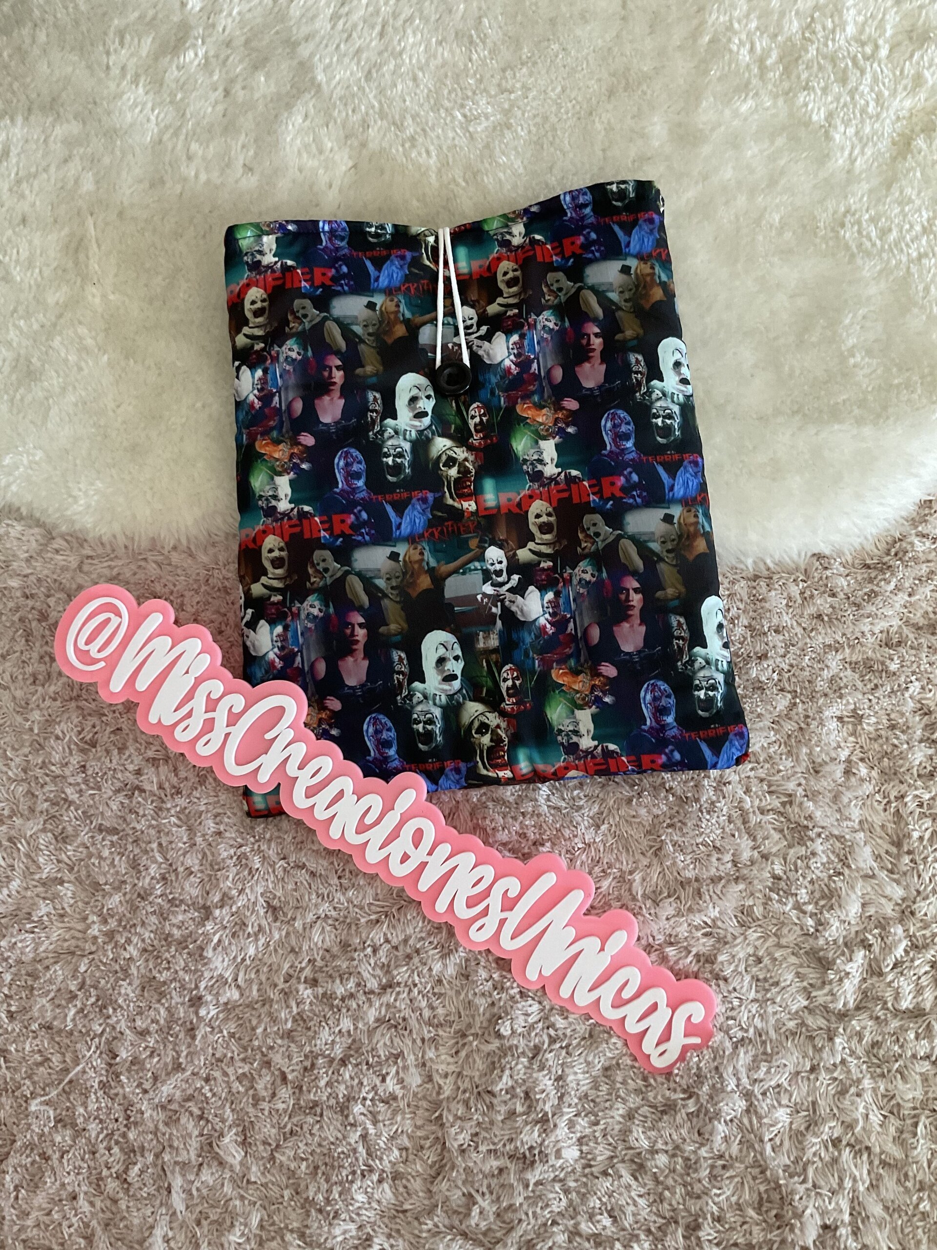 Funda libro Terrifier - 11