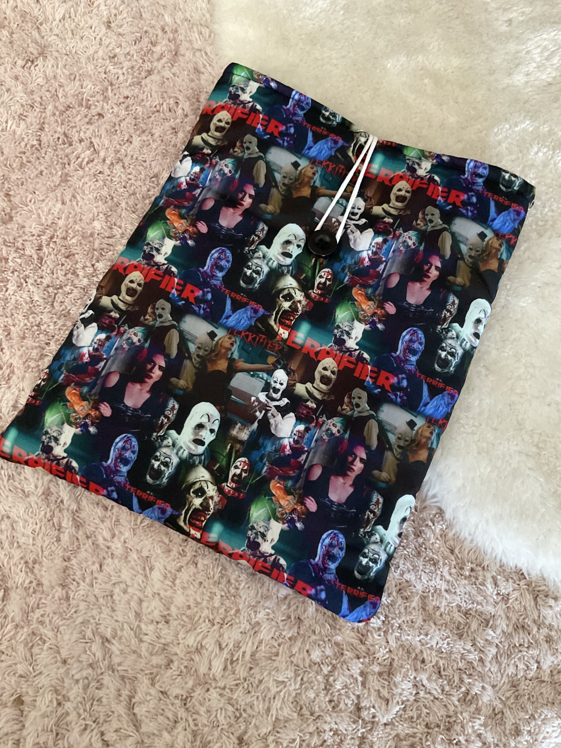 Funda libro Terrifier - 5