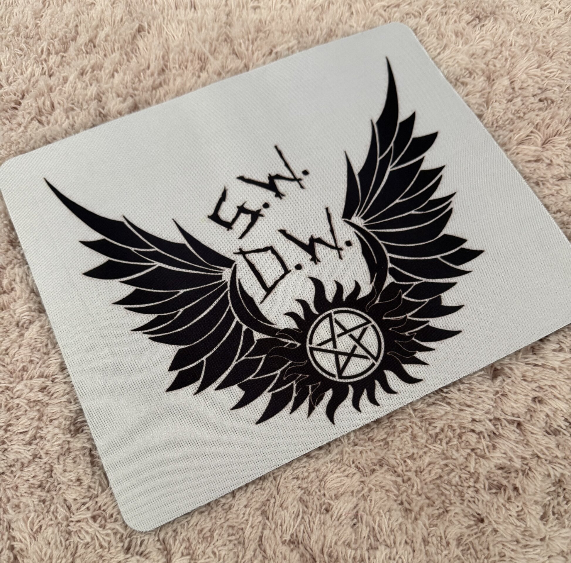 Alfombrilla de raton SPN - 1