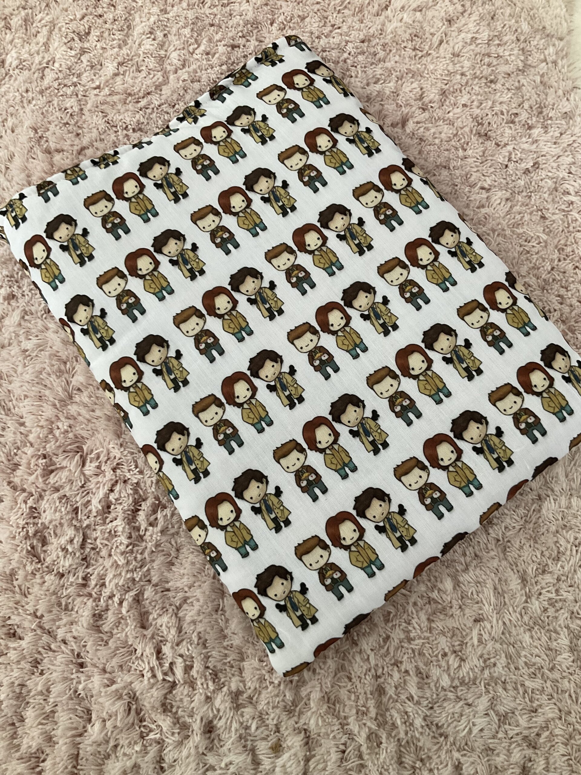 Funda para libro Sobrenatural - 26